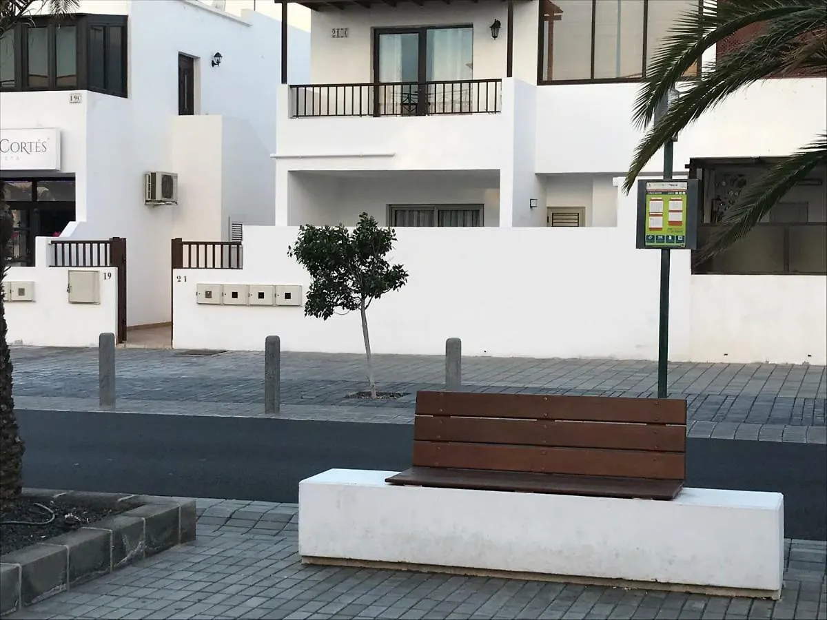 Lc Playa Honda Villa