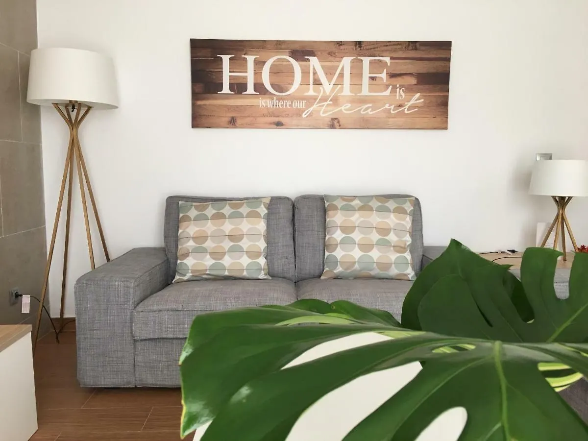 Lc Playa Honda Villa Tatil Evi